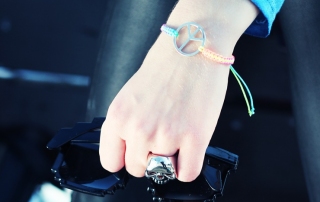 sunglasses-hands-hand-ring-large