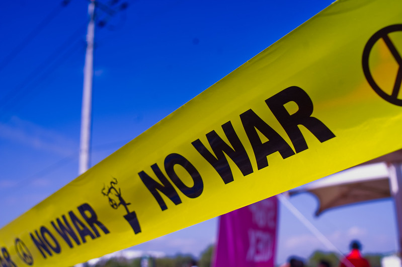 ‘NO WAR’ 문구가 담긴 노란 테이프. 지난 아덱스 퍼블릭데이 설치물이다. ©전쟁없는세상